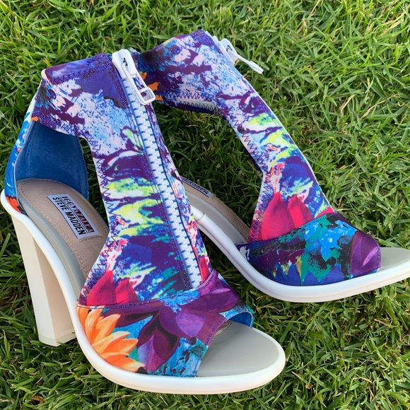 NWOT Steve Madden/Iggy Azalea Womens Scuba Dress Sandal - Picture 8 of 8